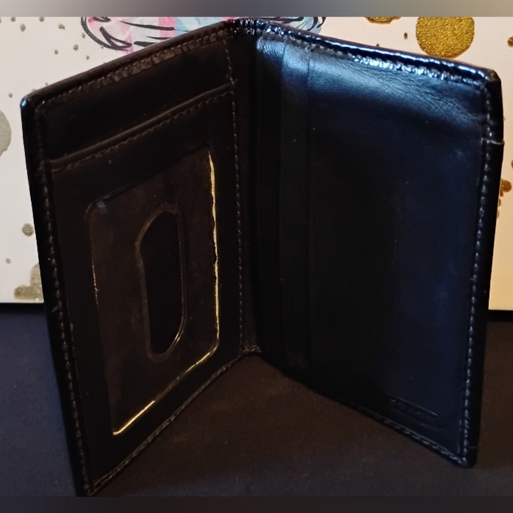 Coach Black and Dark Gray Card Walletñ Coach Monogram Design 🎁 - Picture 3 of 5